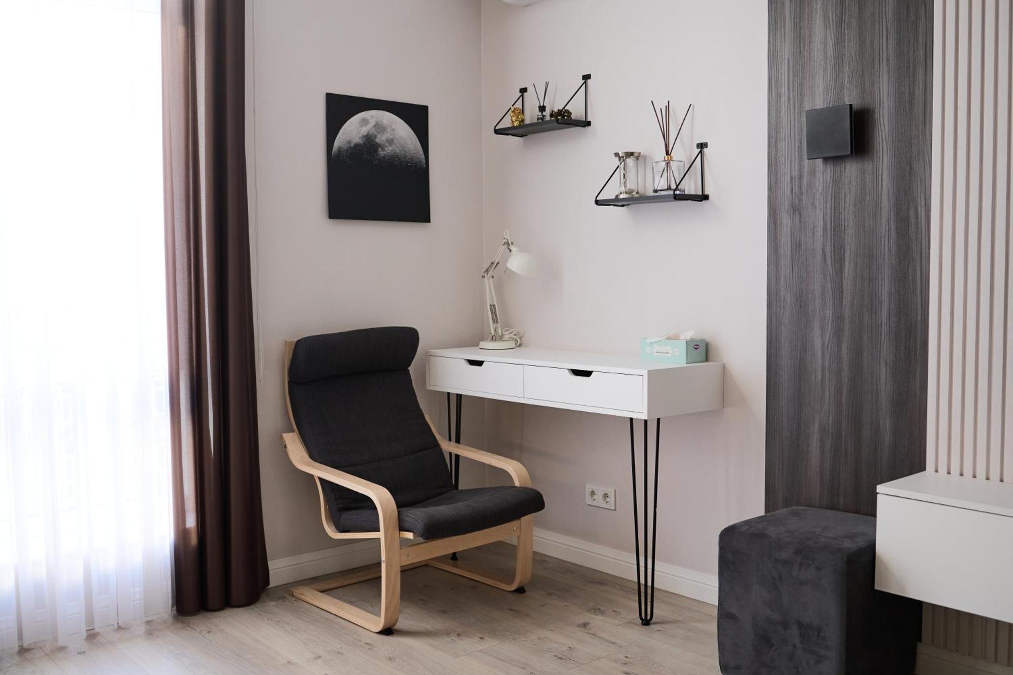 Lovely 1-Bedroom Rental Unit In Downtown Dushanbe Bagian luar foto